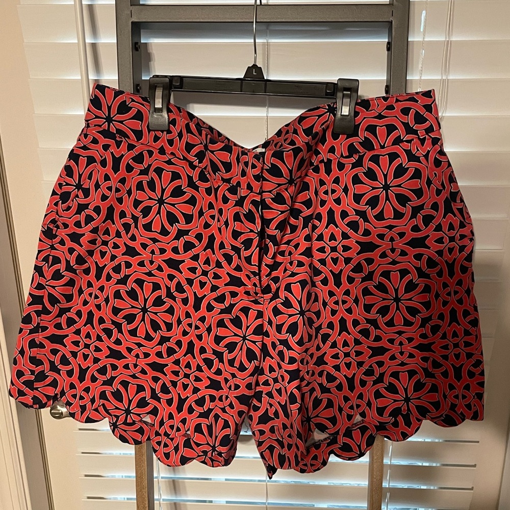Crown and Ivy Scalloped Shorts